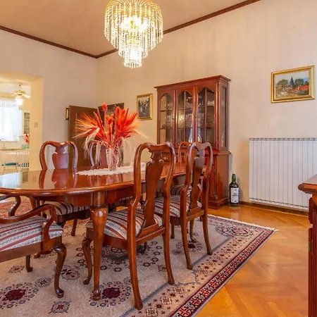 Casa vacanze Beautiful In Obrov