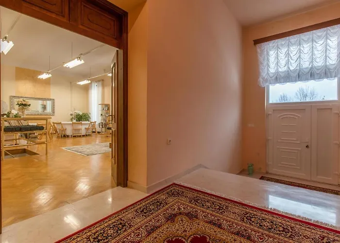 Beautiful In * Obrov